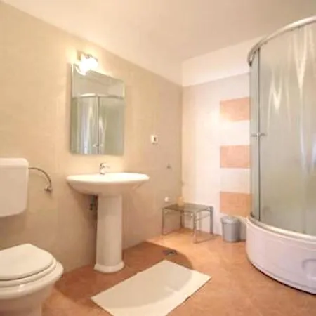 Charming In Novigrad, 45 Sqm, With Terrace Apartment Novigrad (Istria)