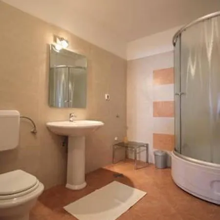 Charming In Novigrad, 45 Sqm, With Terrace